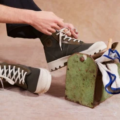 Pataugas AUTHENTIQUE M/SC F2I KAKI -Pataugas Soldes Boutique H AUTHENTIQUE M SC Kaki